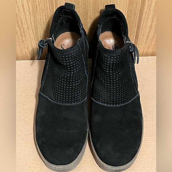 Sofft Bellview Wedge Boot (Women) - Black - Picture 12 of 15